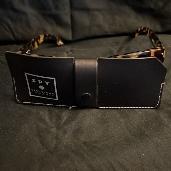 Spy Haight tortoise shell sunglasses (unisex) - Picture 6 of 8